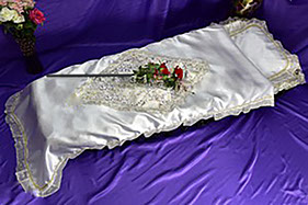 Комплект Атлас с белый с гипюровым ромбом, кружево
